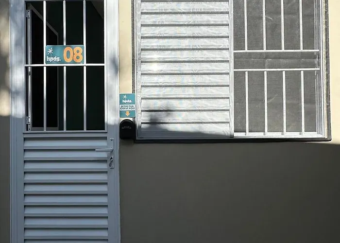 Suite 08 - Hospedagem Guaruja
