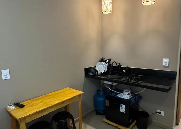 1003B Mini Studio Pitangueiras